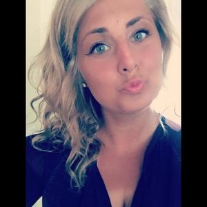 Meet your Posher, Rachelle